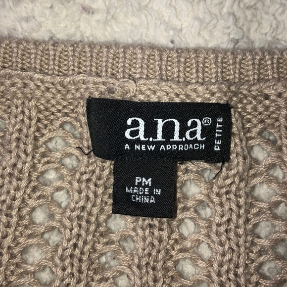 Women’s sweater - Picture 3 of 4